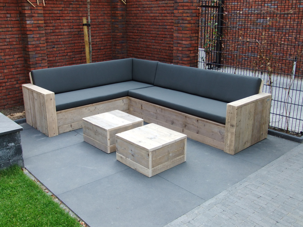 steigerhouten meubels
