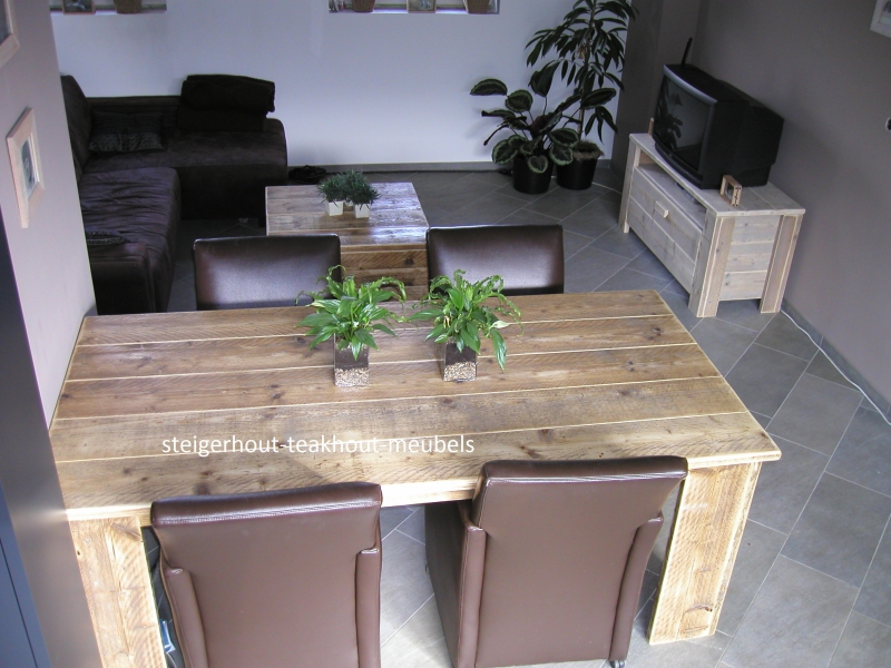 steigerhoutwoonkamersetconny 011
