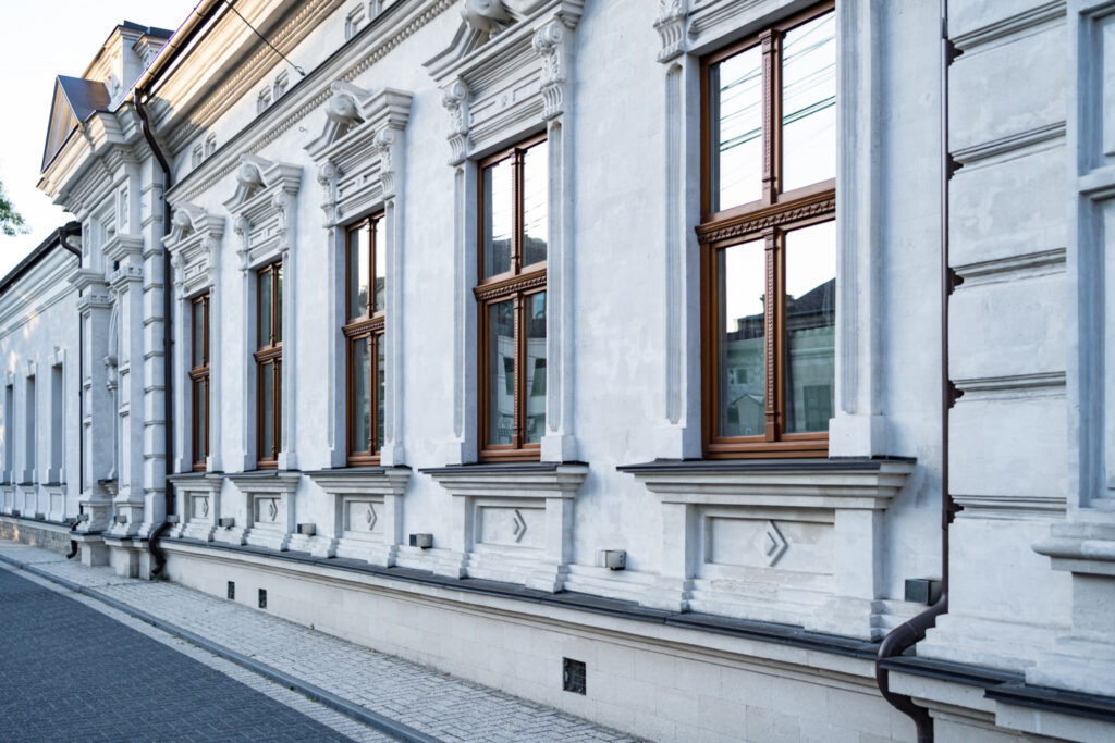 vintage architecture classical facade building 1500x1000